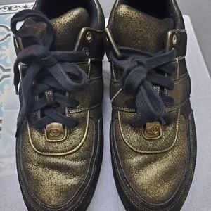 💕TRADED💕Chanel Sneakers